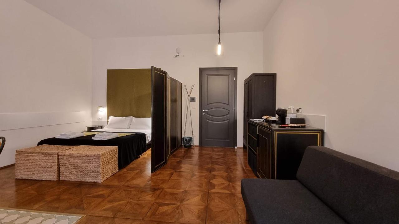 Aparthotel Dada Trieste Esterno foto