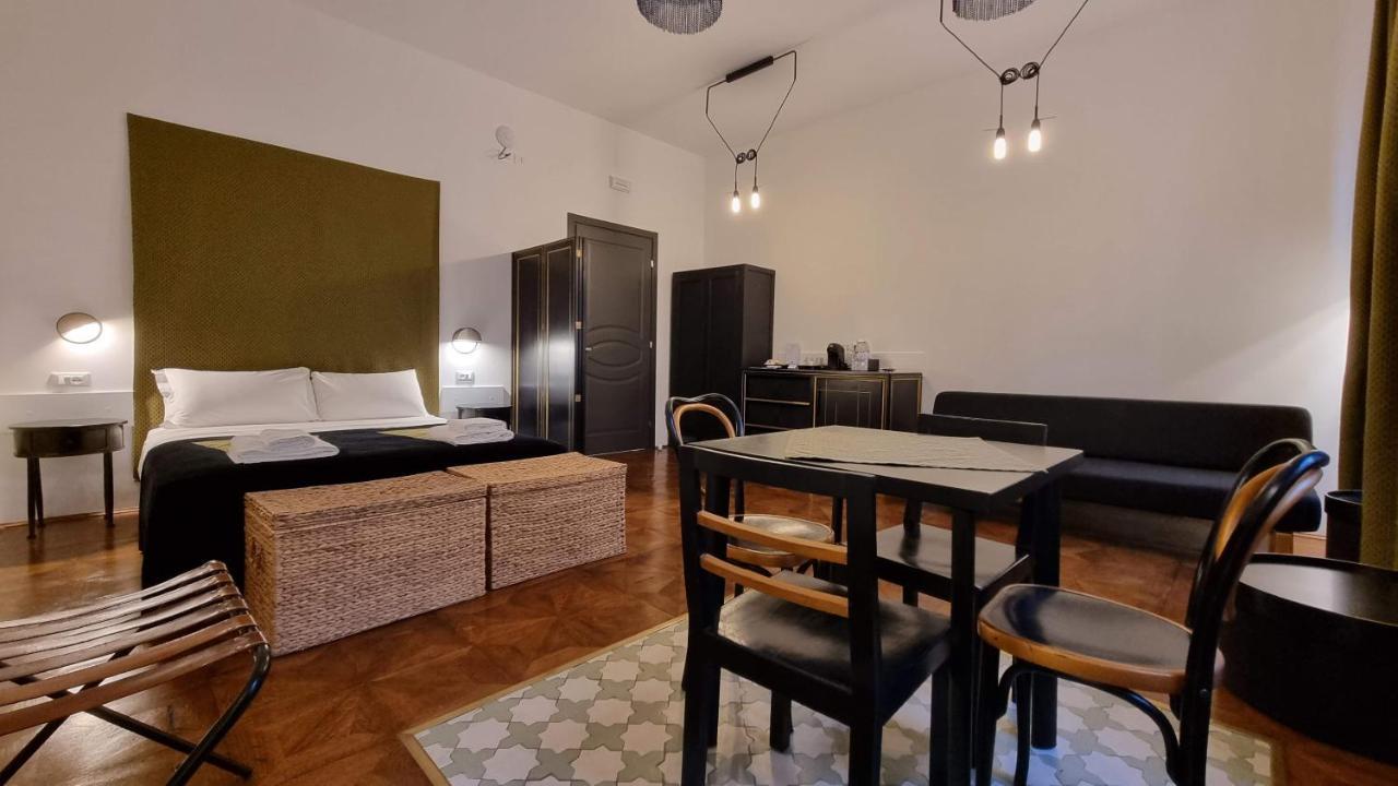 Aparthotel Dada Trieste Esterno foto