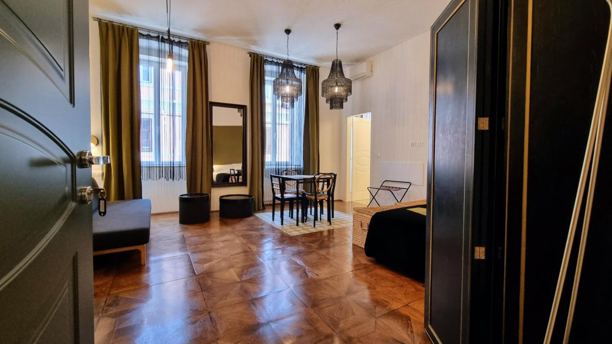 Aparthotel Dada Trieste Esterno foto